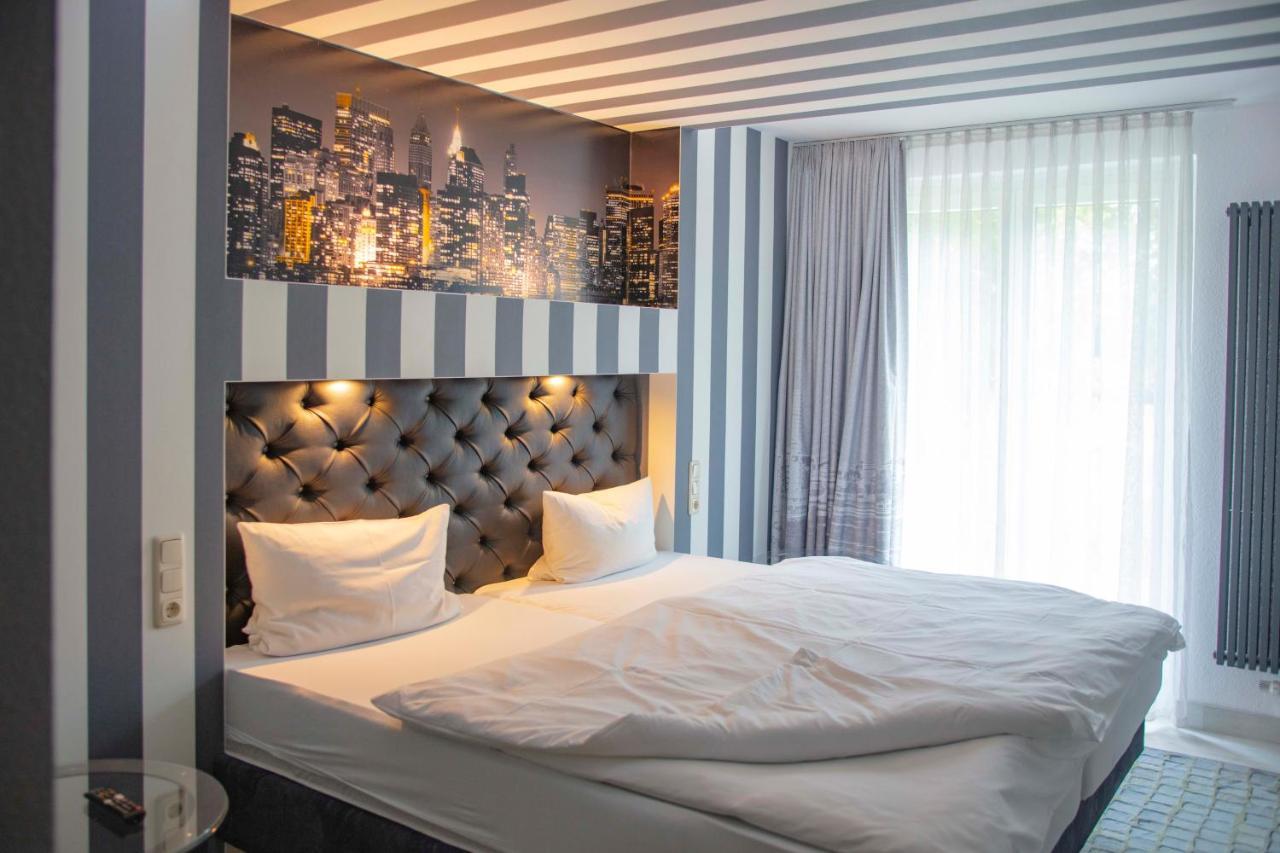 Sl'Otel Im Parforcehaus Бернбург Екстериор снимка