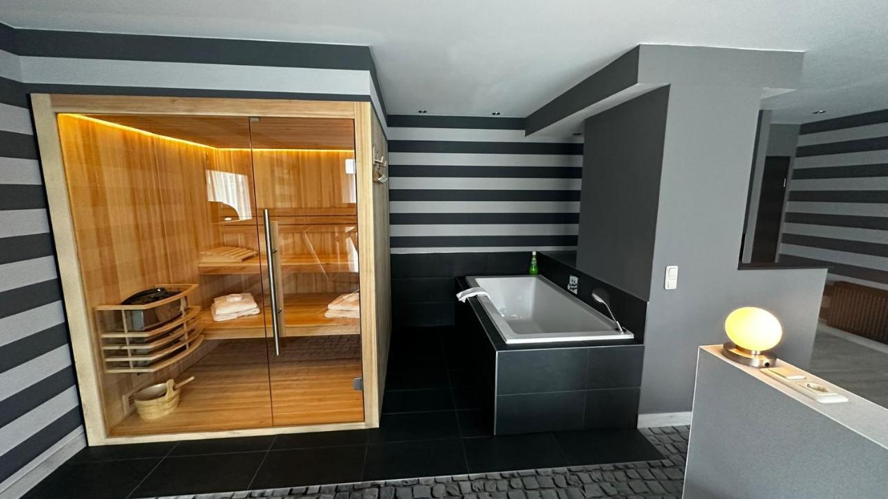 Sl'Otel Im Parforcehaus Бернбург Екстериор снимка