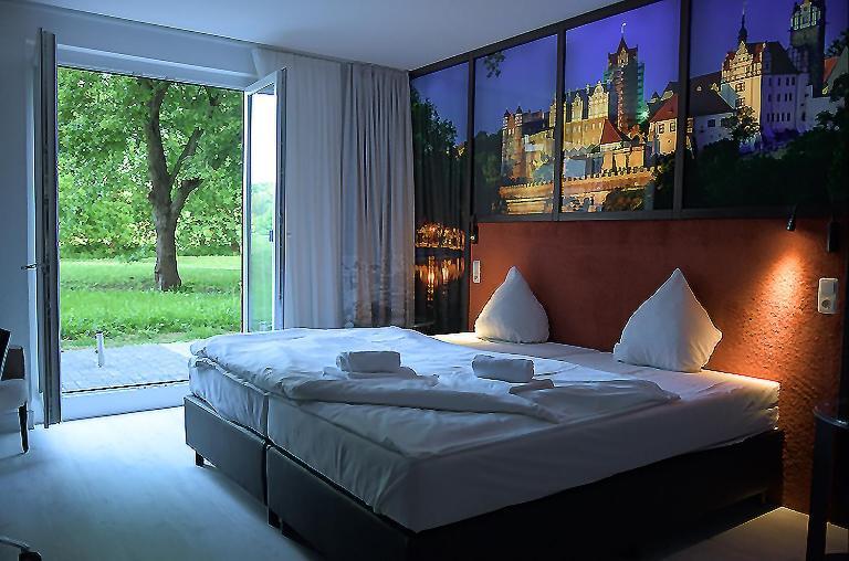 Sl'Otel Im Parforcehaus Бернбург Екстериор снимка